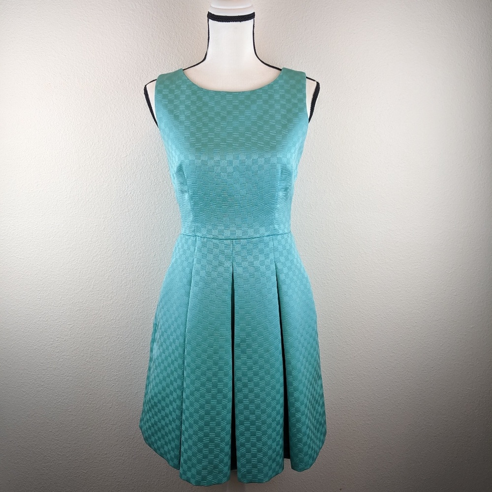 Tahari ASL Retro Mint Fit Flair Sleeveless Dress